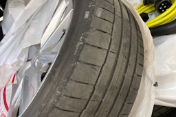 valkoinen Skoda Enyaq 2021 kuva 44.