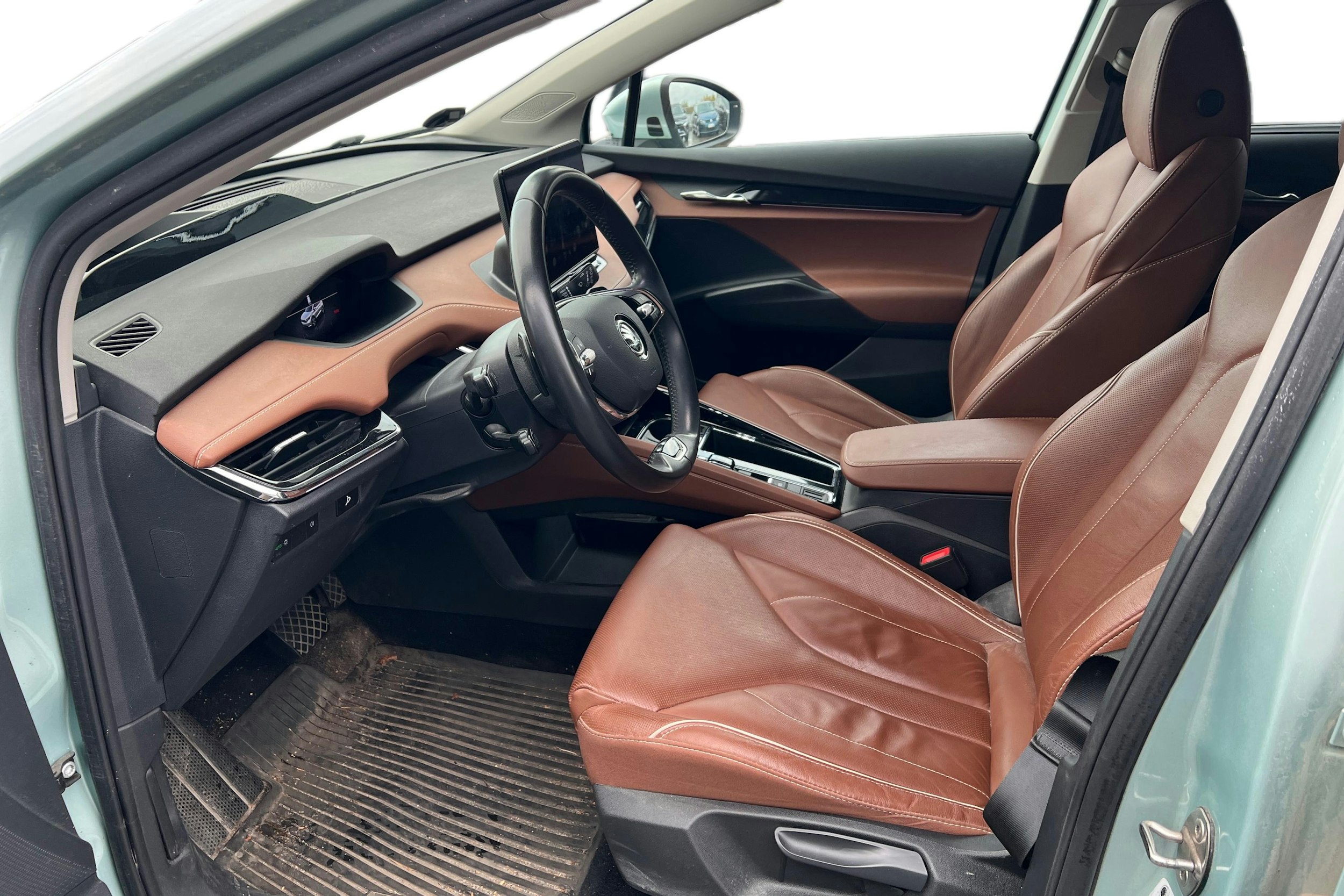 vihreä Skoda Enyaq 2021 kuva 3.