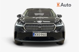 musta Skoda Enyaq 2021 kuva 5.