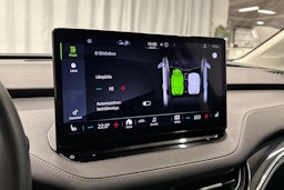 musta Skoda Enyaq 2021 kuva 29.