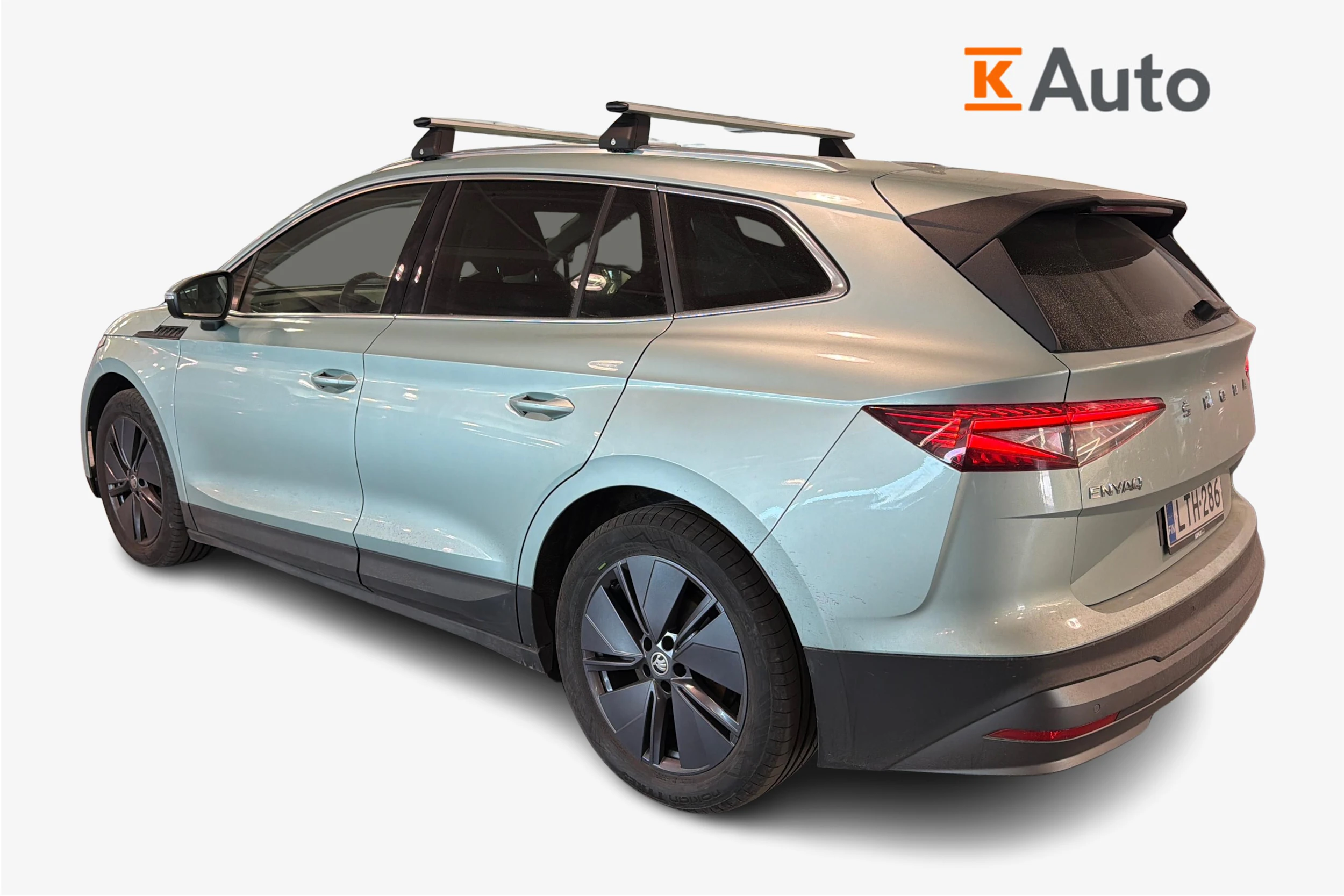 harmaa Skoda Enyaq 2021 kuva 2.