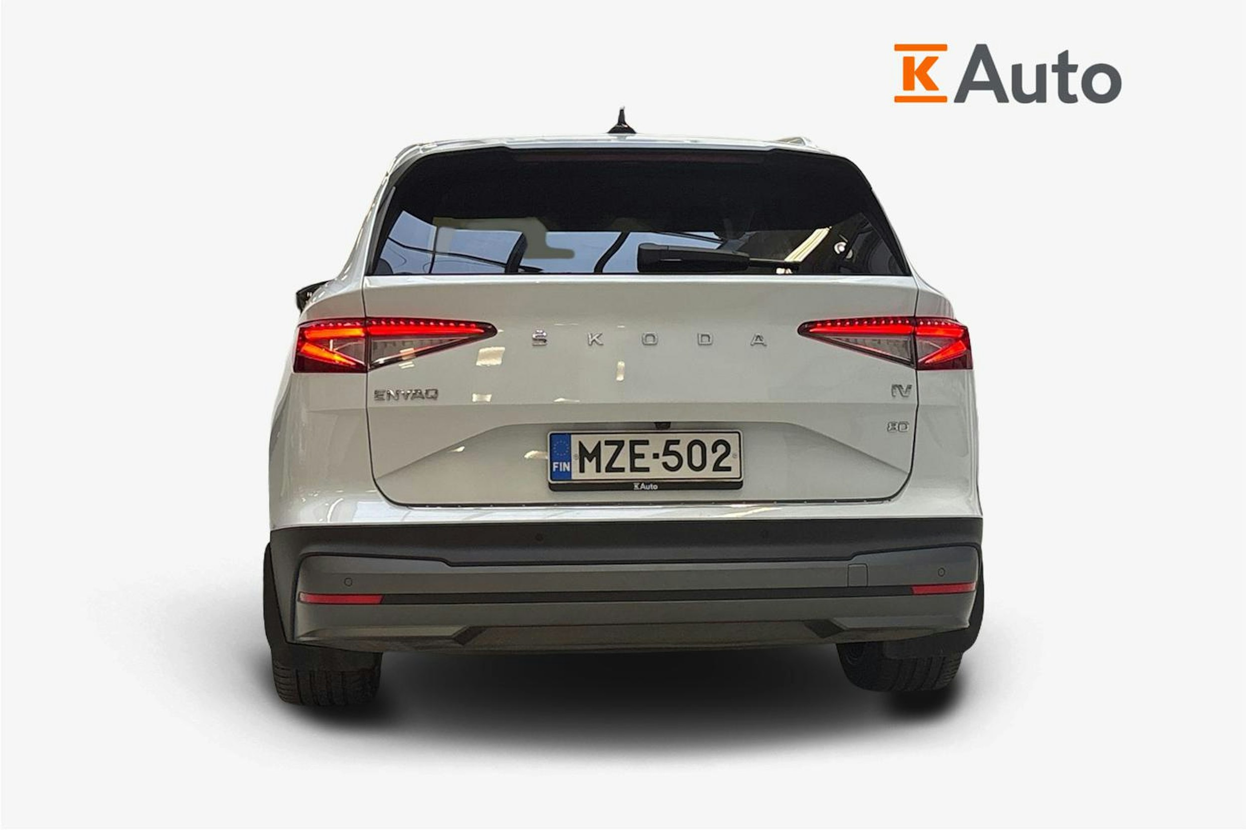 met. valkoinen Skoda Enyaq 2021 kuva 3.