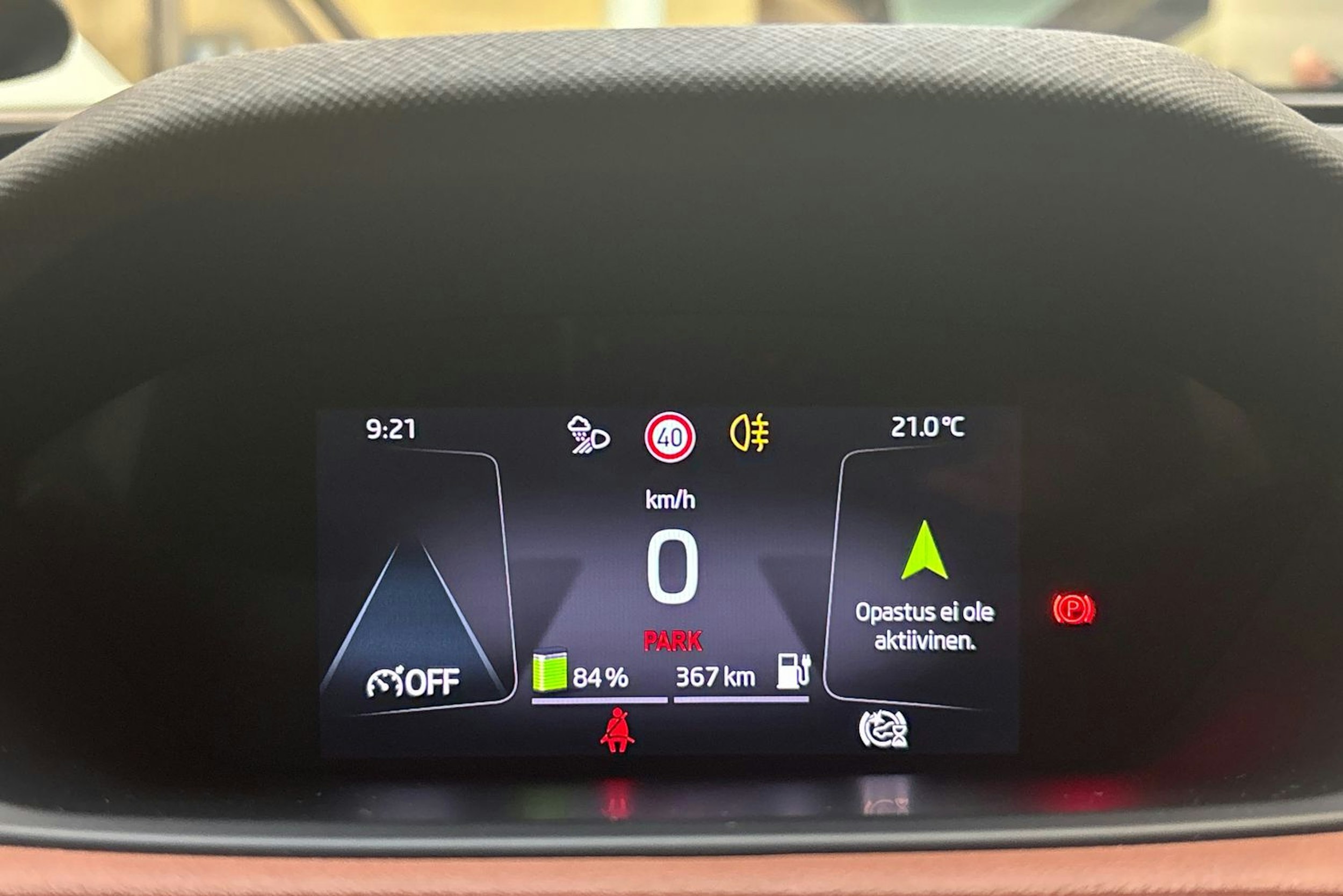 met. valkoinen Skoda Enyaq 2021 kuva 25.