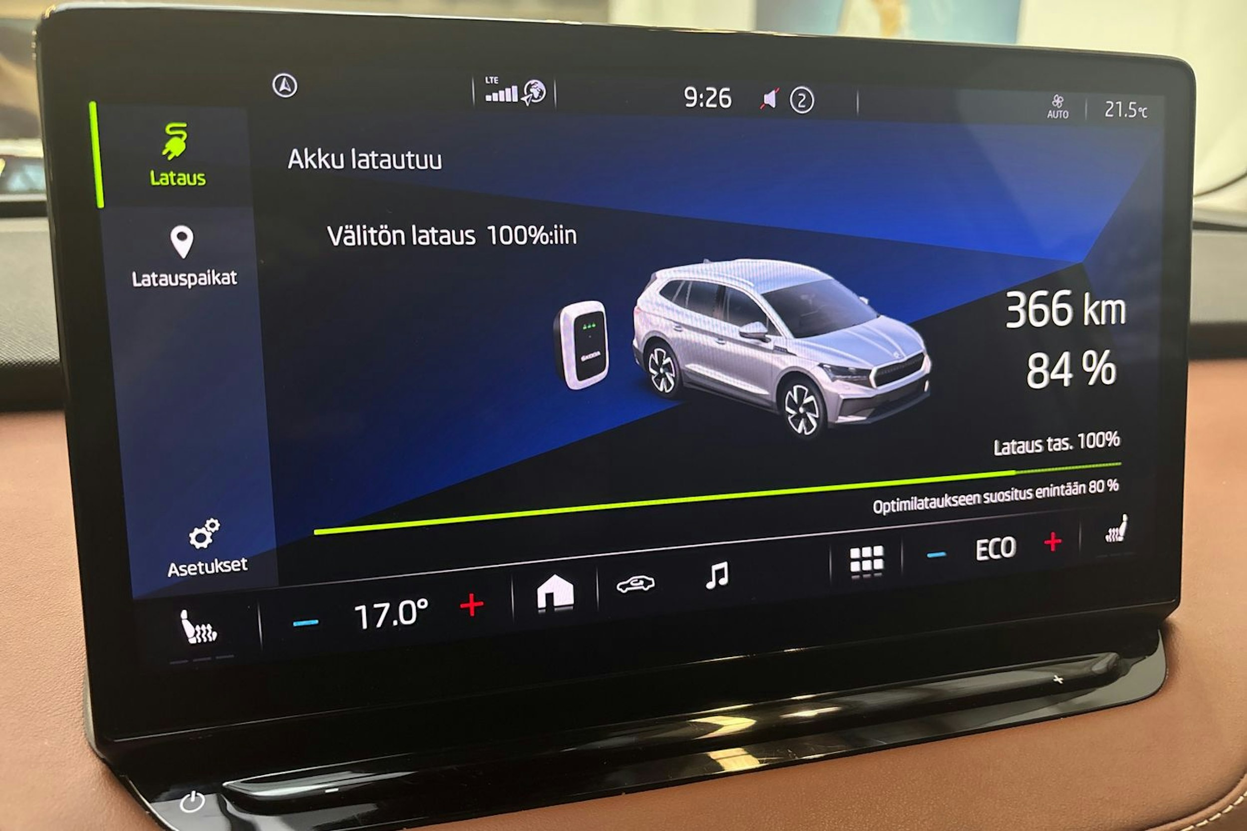 met. valkoinen Skoda Enyaq 2021 kuva 32.