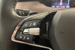 Punainen Skoda Enyaq 2021 kuva 18.