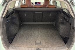 vihreä Skoda Enyaq 2021 kuva 13.