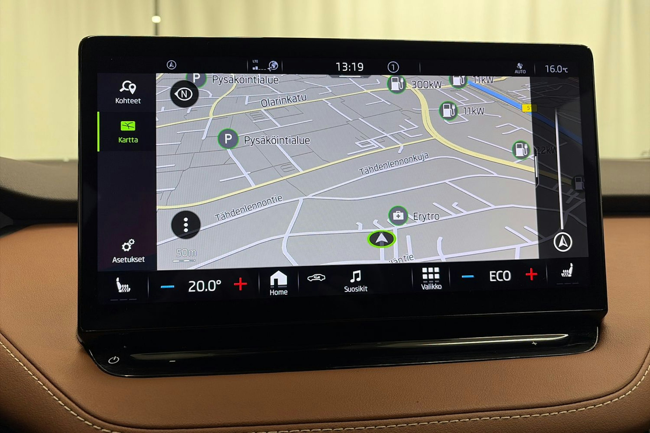 vihreä Skoda Enyaq 2021 kuva 23.