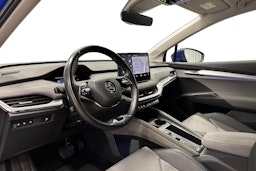 sininen Skoda Enyaq 2022 kuva 7.