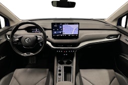 sininen Skoda Enyaq 2022 kuva 9.