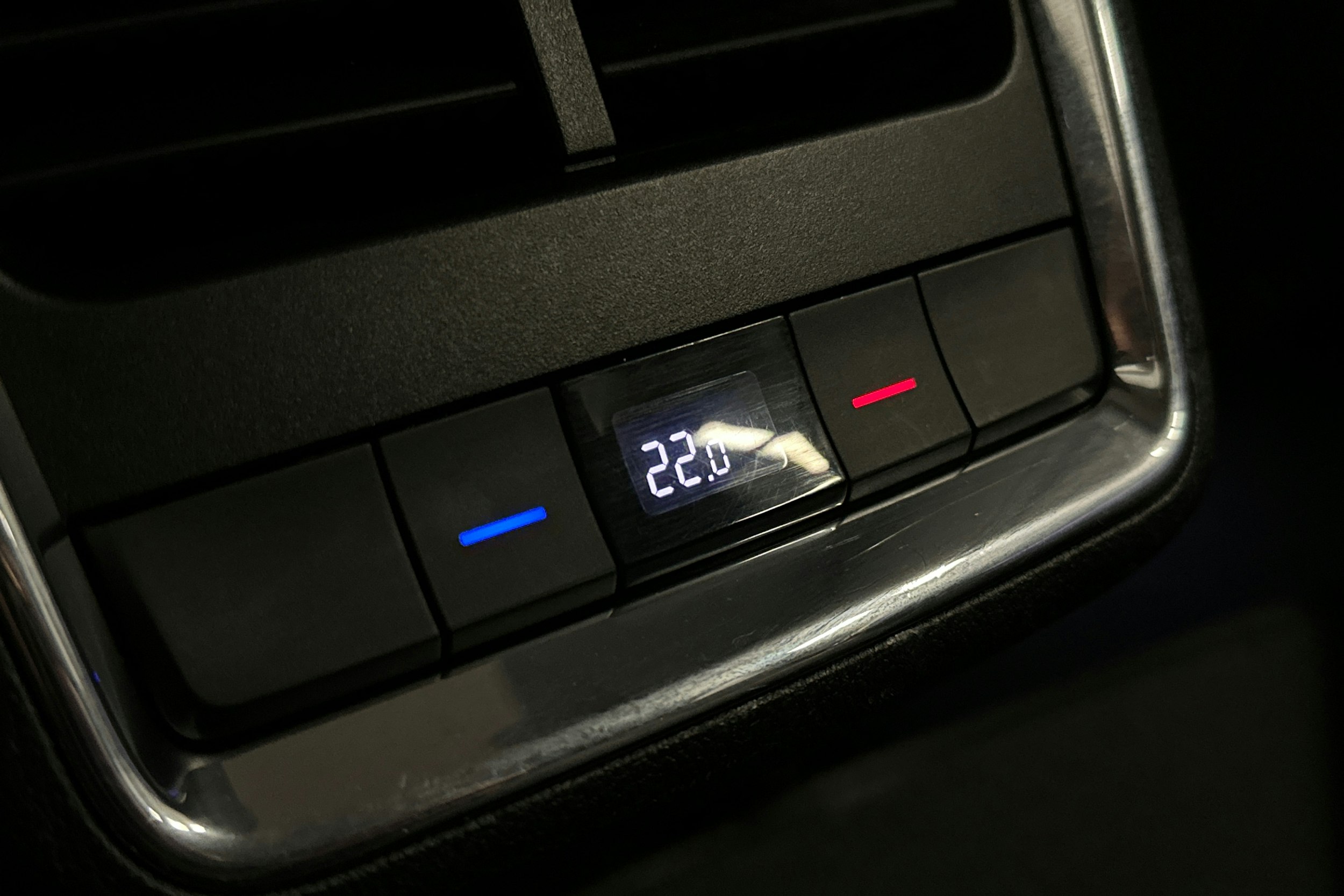 sininen Skoda Enyaq 2022 kuva 15.