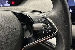 sininen Skoda Enyaq 2022 kuva 19.