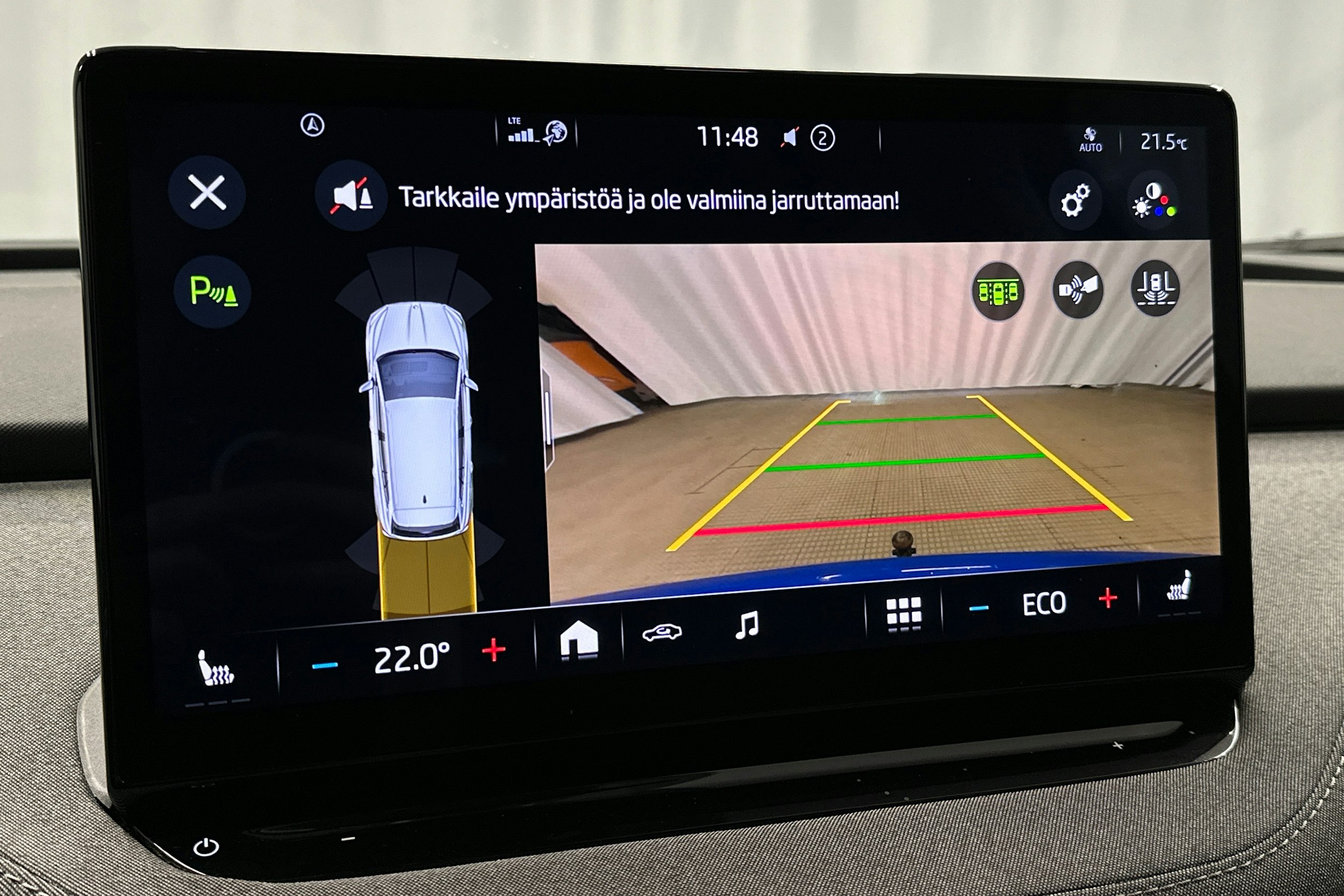 sininen Skoda Enyaq 2022 kuva 28.