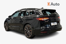 musta Skoda Enyaq 2022 kuva 2.