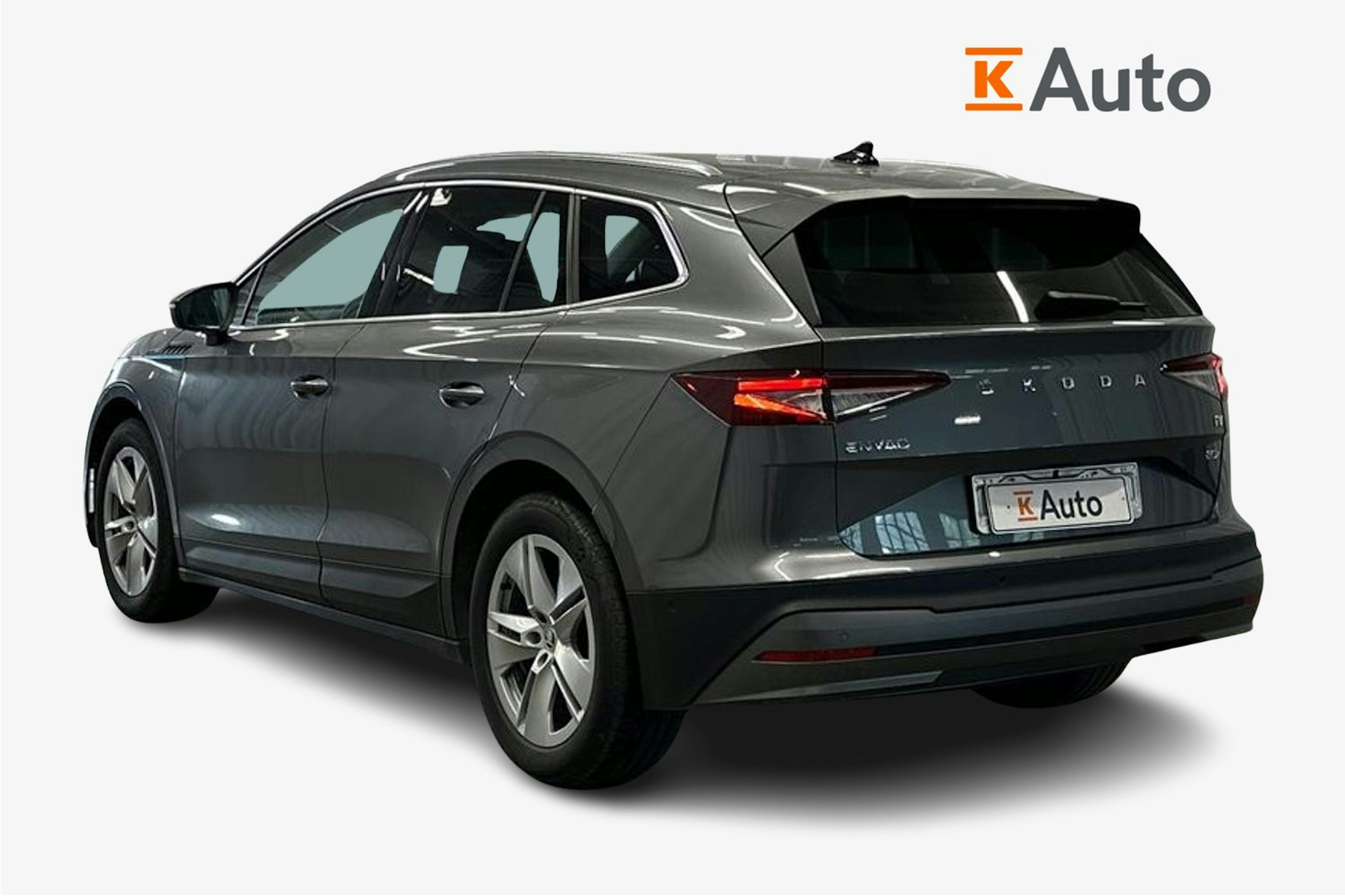 harmaa Skoda Enyaq 2022 kuva 2.