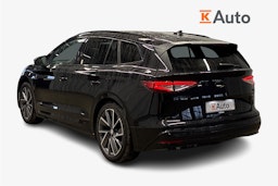 musta Skoda Enyaq 2022 kuva 2.