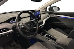 harmaa Skoda Enyaq 2022 kuva 3.