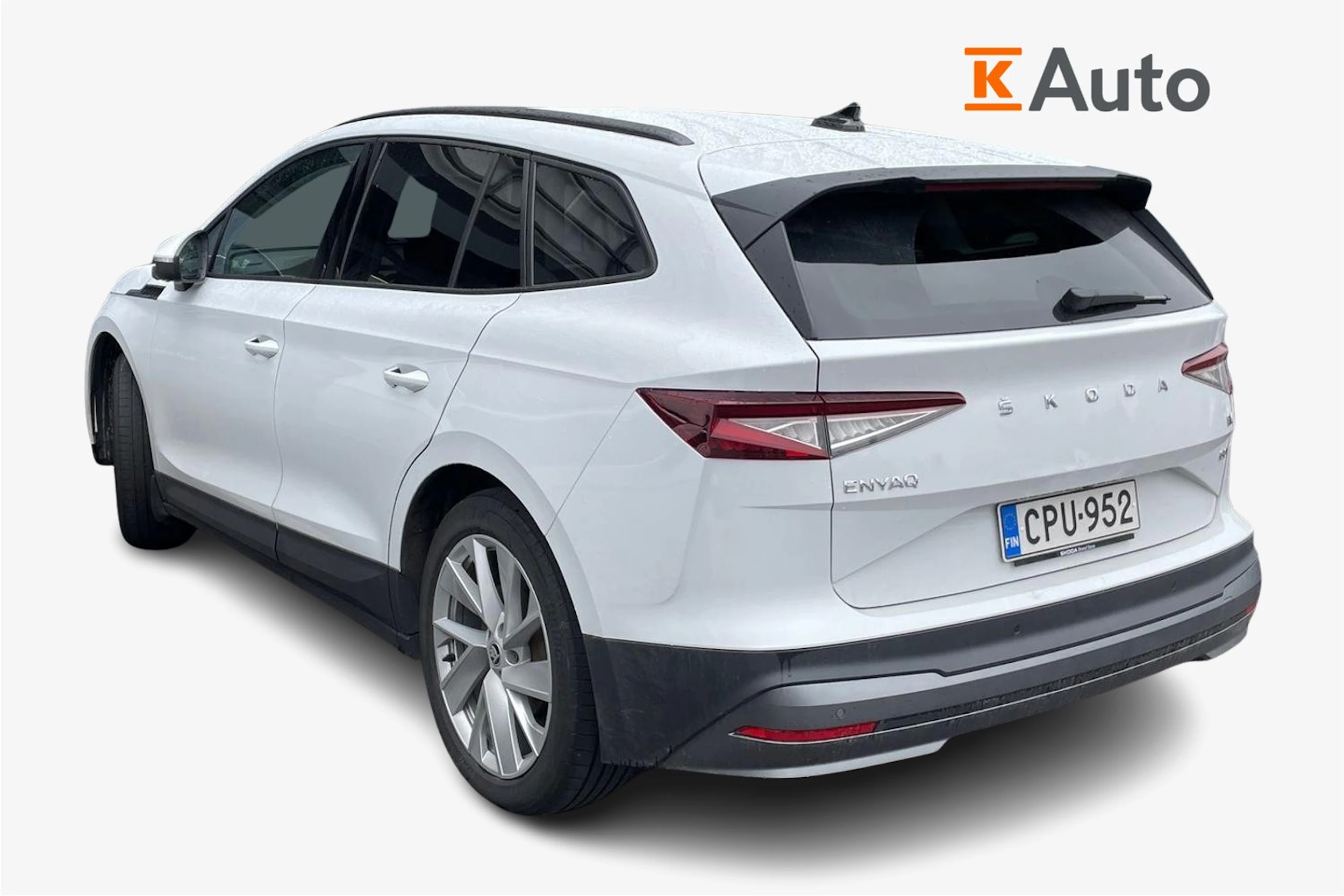 valkoinen Skoda Enyaq 2022 kuva 2.