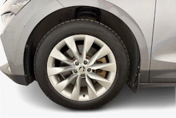 harmaa Skoda Enyaq 2022 kuva 9.