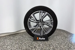 harmaa Skoda Enyaq 2022 kuva 10.