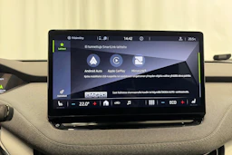 harmaa Skoda Enyaq 2022 kuva 21.