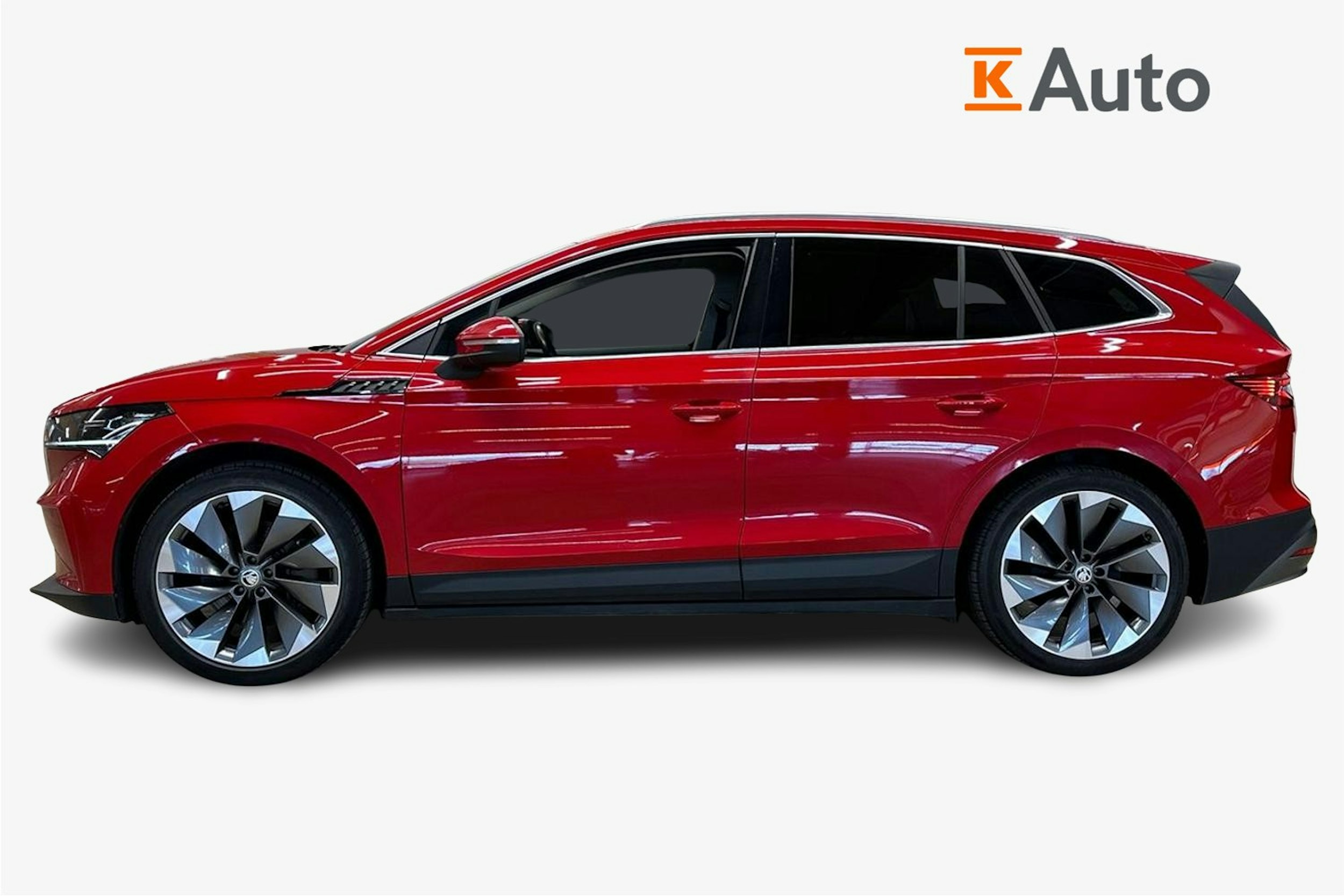 met. punainen Skoda Enyaq 2022 kuva 6.