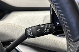 met. punainen Skoda Enyaq 2022 kuva 27.