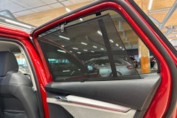met. punainen Skoda Enyaq 2022 kuva 32.