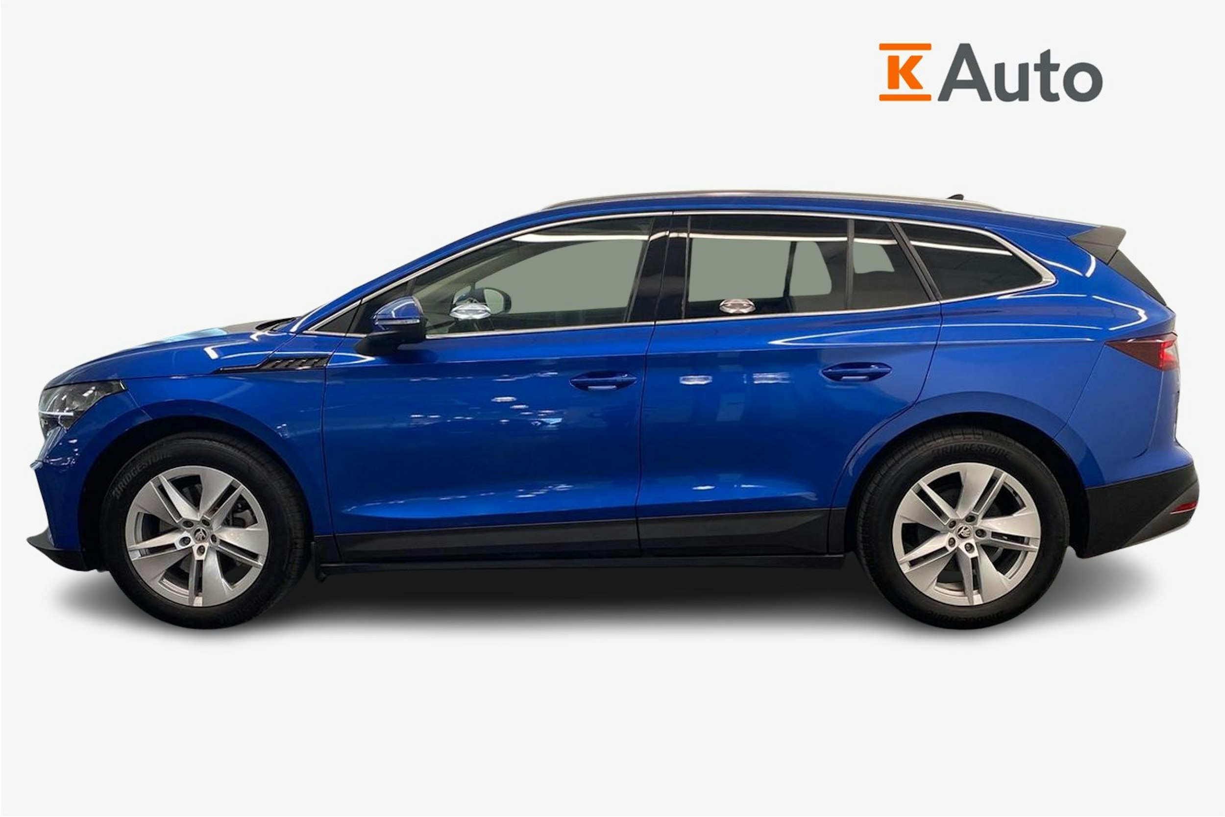 Sininen Skoda Enyaq 2022 kuva 6.