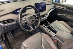 Sininen Skoda Enyaq 2022 kuva 7.
