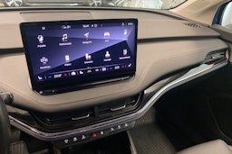 Sininen Skoda Enyaq 2022 kuva 22.