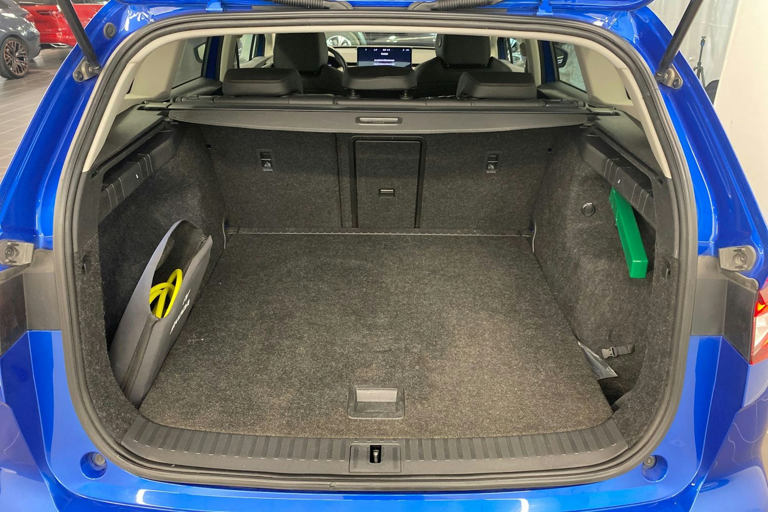 Sininen Skoda Enyaq 2022 kuva 34.