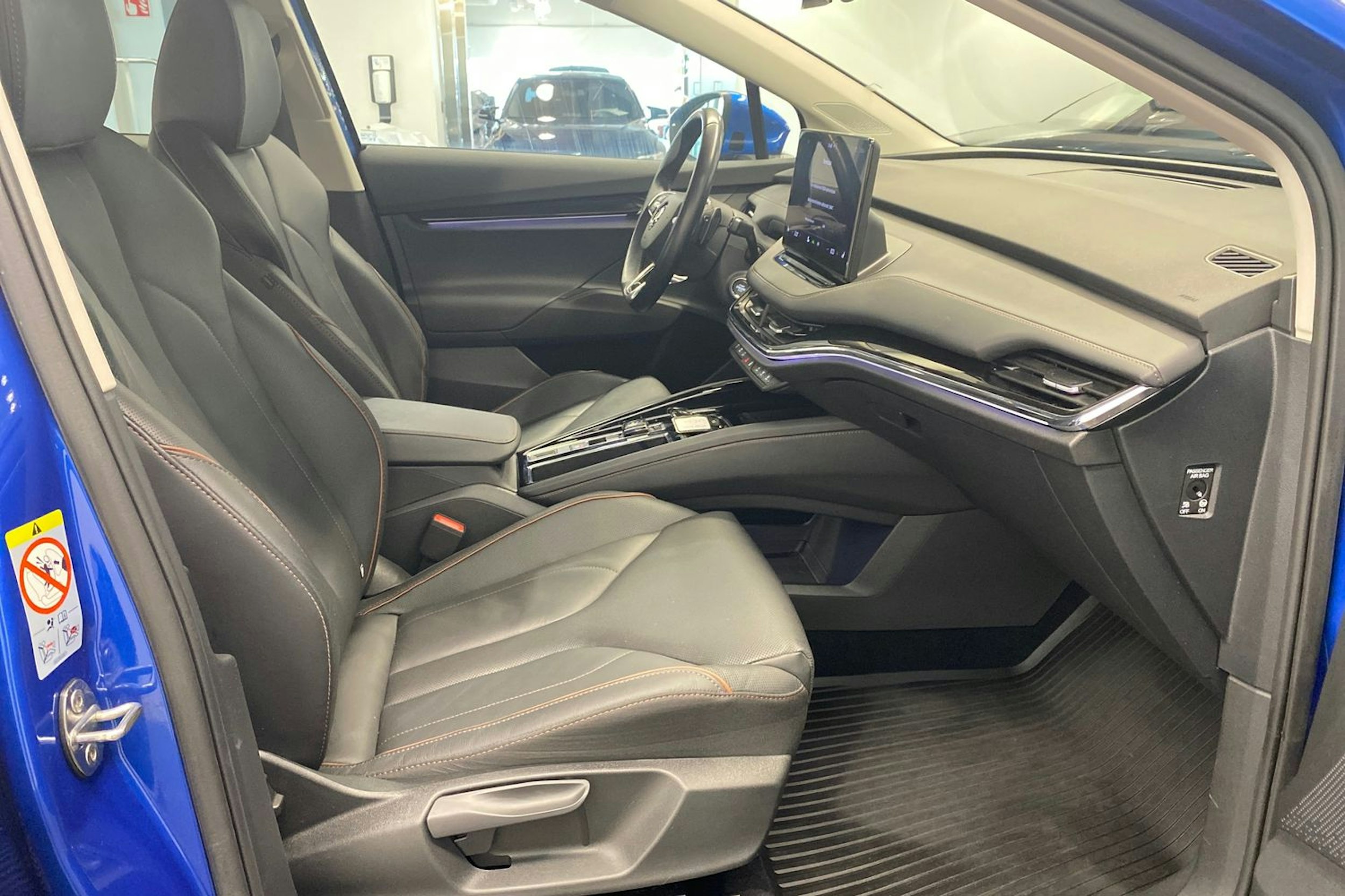 Sininen Skoda Enyaq 2022 kuva 36.