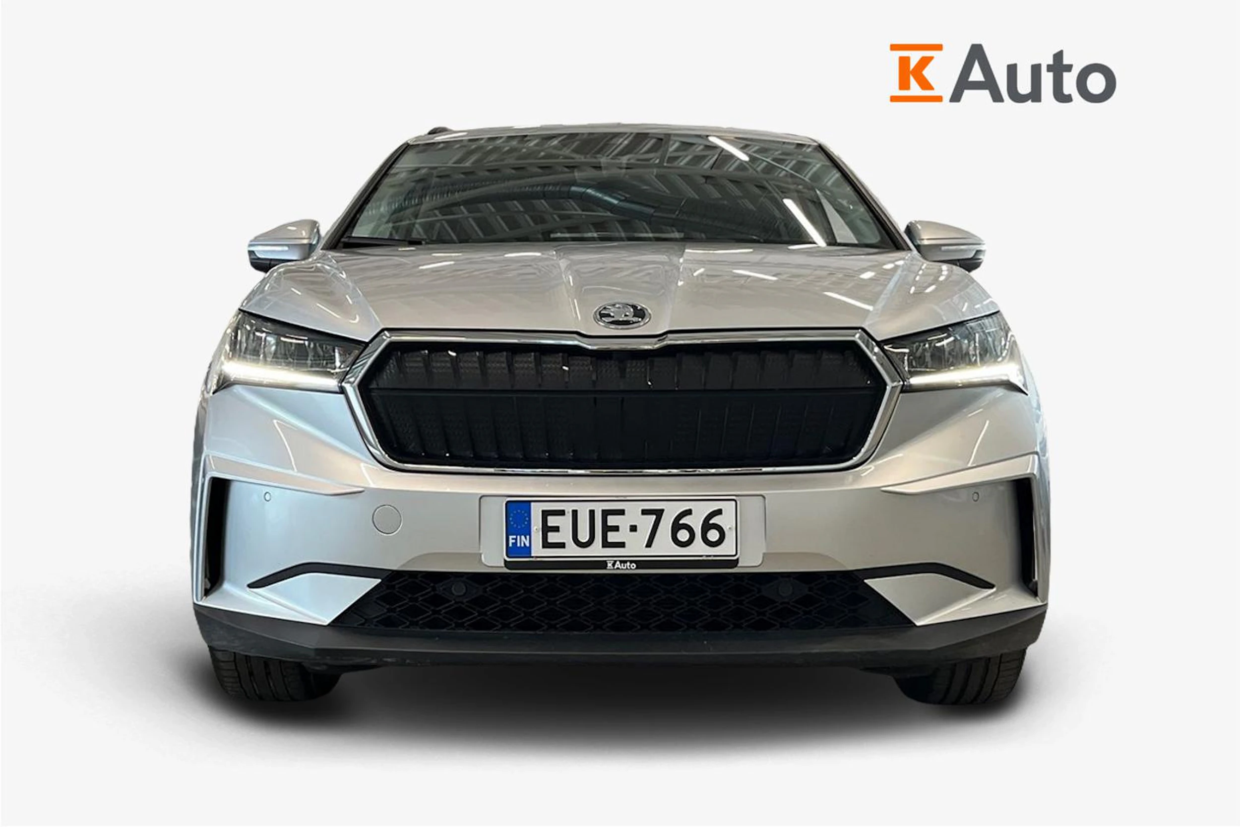 harmaa Skoda Enyaq 2022 kuva 4.