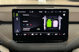 harmaa Skoda Enyaq 2022 kuva 22.