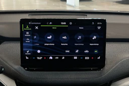 harmaa Skoda Enyaq 2022 kuva 28.