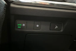 harmaa Skoda Enyaq 2022 kuva 32.