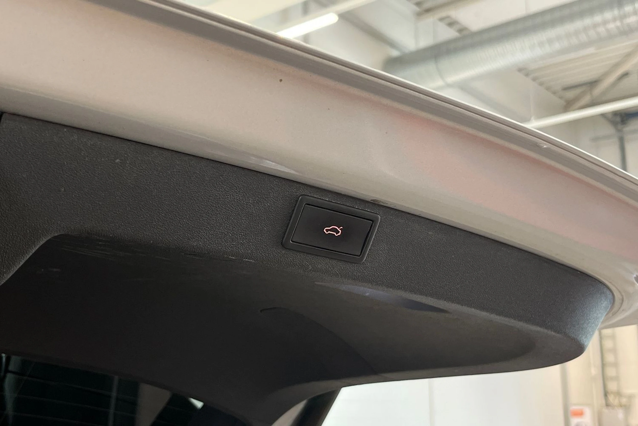 harmaa Skoda Enyaq 2022 kuva 34.