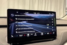 musta Skoda Enyaq 2022 kuva 20.