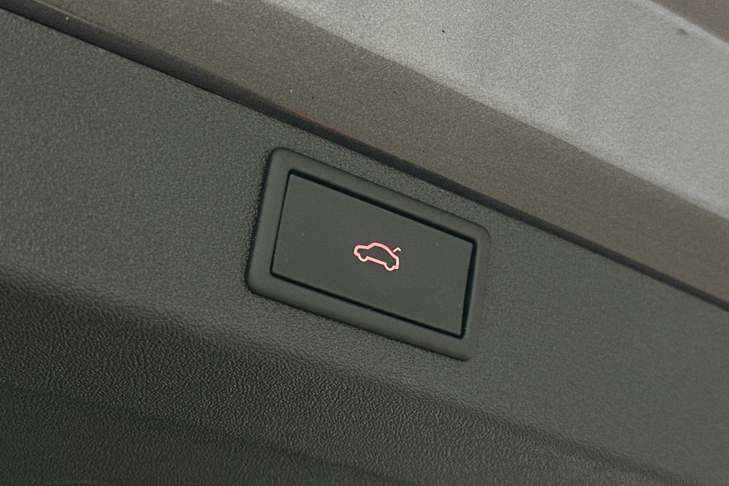 harmaa Skoda Enyaq 2022 kuva 15.