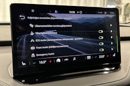harmaa Skoda Enyaq 2022 kuva 27.
