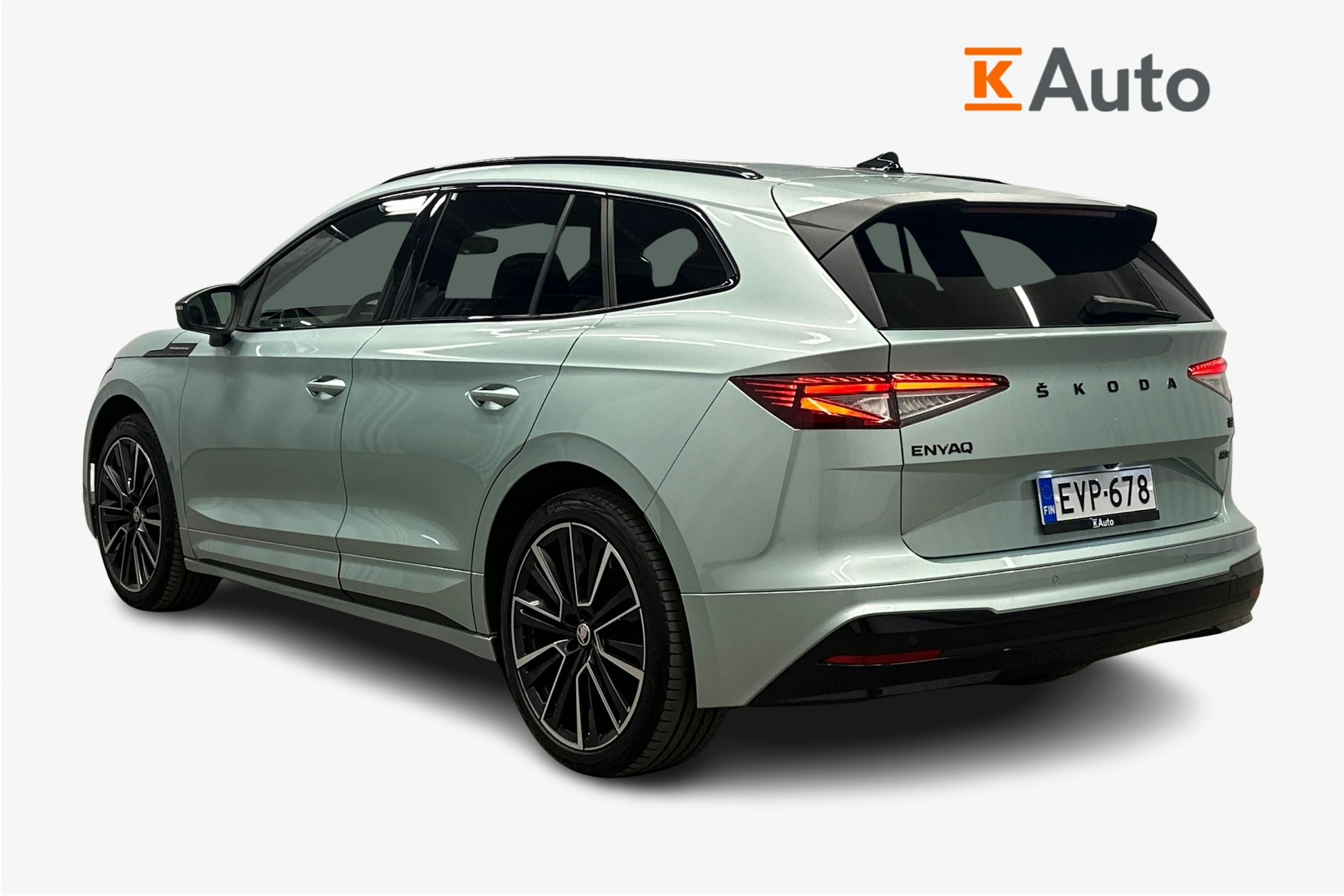 harmaa Skoda Enyaq 2022 kuva 2.