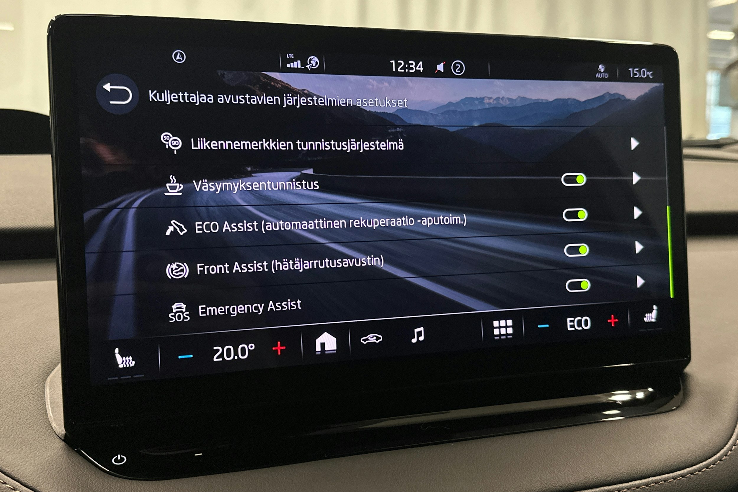 harmaa Skoda Enyaq 2022 kuva 29.