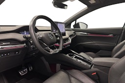 hopea Skoda Enyaq 2022 kuva 6.
