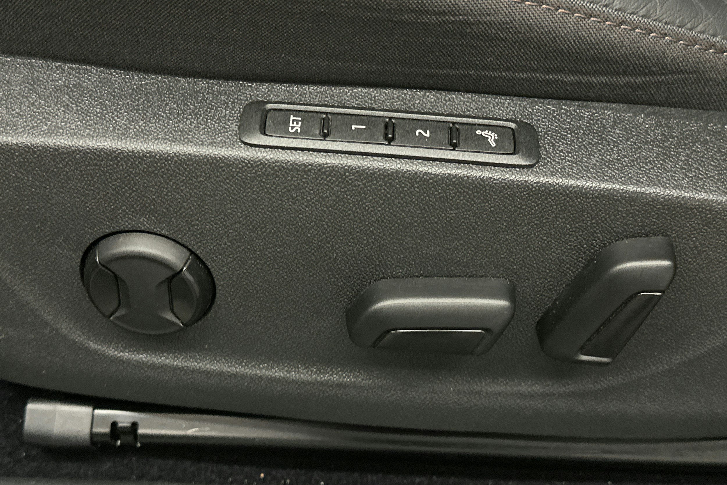 hopea Skoda Enyaq 2022 kuva 16.