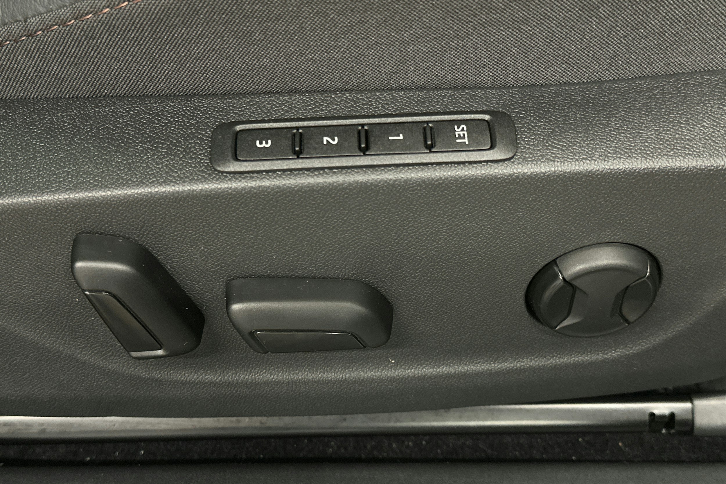 hopea Skoda Enyaq 2022 kuva 17.