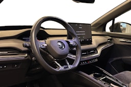 sininen Skoda Enyaq 2022 kuva 3.