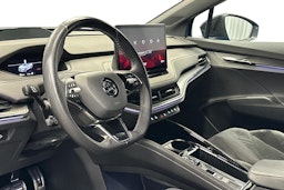 sininen Skoda Enyaq 2022 kuva 7.