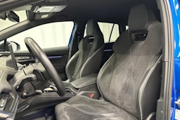 sininen Skoda Enyaq 2022 kuva 28.