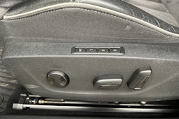 sininen Skoda Enyaq 2022 kuva 29.