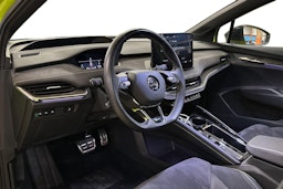 vihreä Skoda Enyaq 2022 kuva 3.
